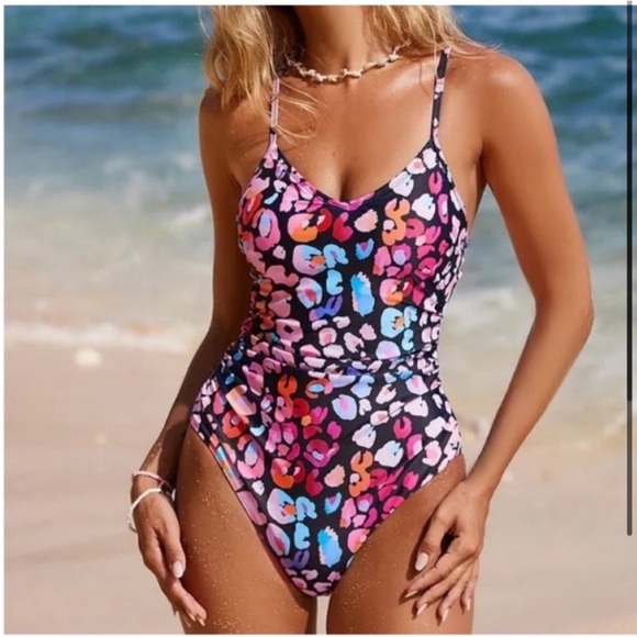 CUPSHE Multicolored Leopard Print One Piece Swimsuit Bathing Suit NWT Sz M - Picture 2 of 3